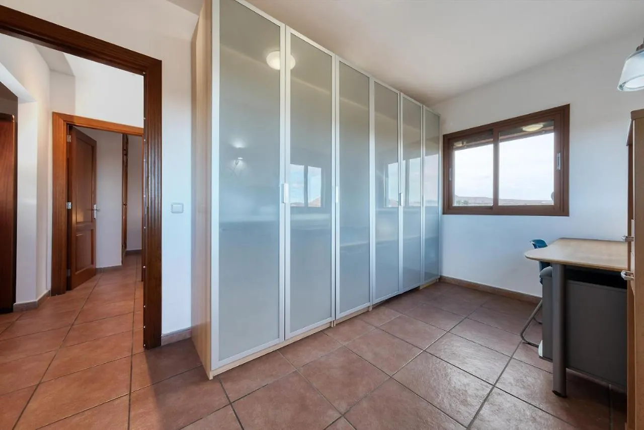 Holiday home Casa Elin-Shared Pool, Fast Wifi Villa Costa Teguise